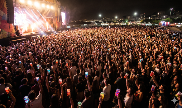 Copo personalizado: a ferramenta de comunicação mais eficiente de um evento